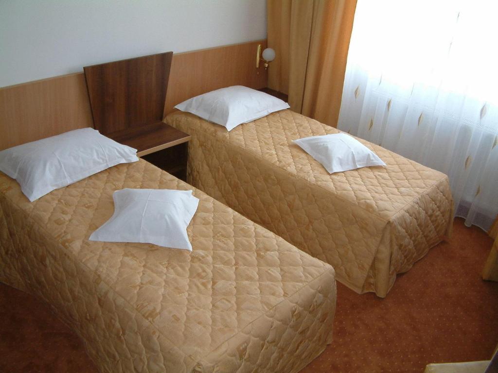 Hotel Sud Giurgiu Екстер'єр фото