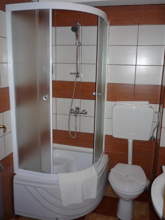 Hotel Sud Giurgiu Екстер'єр фото